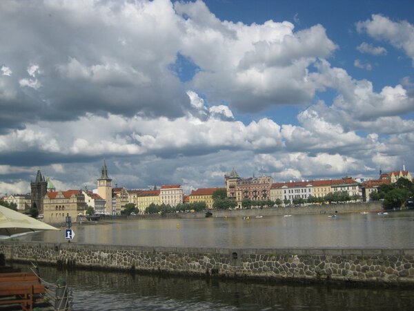 Dating in the City of Spires: Romance, Czech Brews, & Fairytale Atmosphere